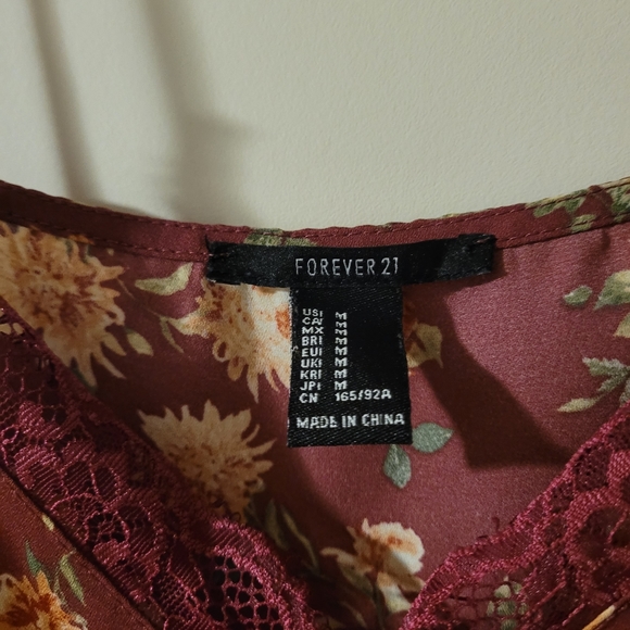 Forever21 Floral/Lace Tank - Picture 2 of 2